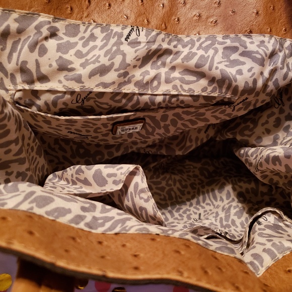 purses - Picture 5 of 8